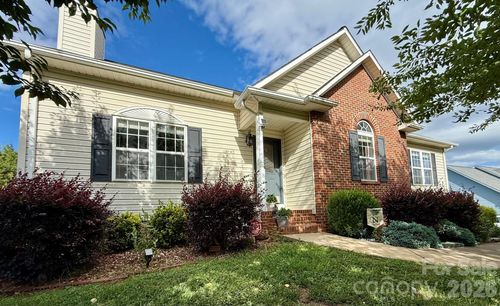 5360 Stonegate Farm Dr, Granite Falls, NC, 28630-8803 | Card Image