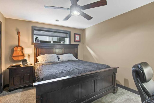 131 Cedar Square, House other with 5 bedrooms, 4 bathrooms and 7 parking in Blackfalds AB | Image 40