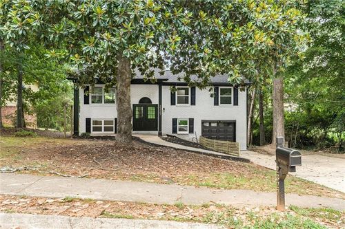 2327 Greenway Dr, decatur, GA, 30035-2764 | Card Image