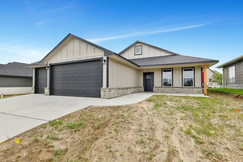 13003 E Equestrian St, Wichita, KS, 67230-7744 | Card Image