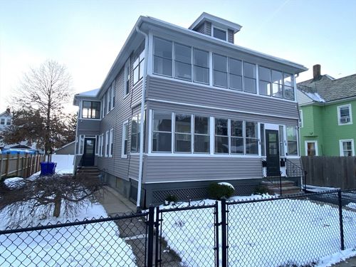 1fl-46 Mooreland St, Springfield, MA, 01104-1827 | Card Image