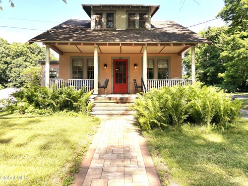 101 Church Avenue, Ballston Spa, NY, 12020 | Card Image