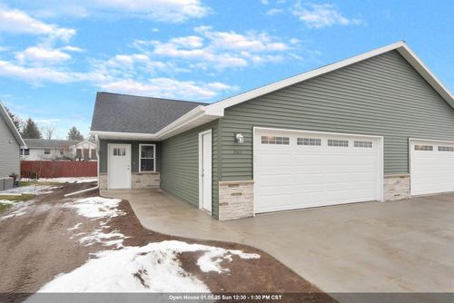 343 Pagel Avenue, BRILLION, WI, 54110 | Card Image