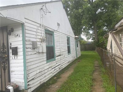 7805 Monette Street, House other with 2 bedrooms, 1 bathrooms and null parking in Metairie LA | Image 3