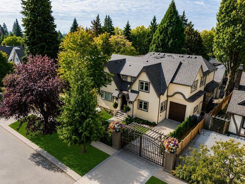 7061 Cypress St, Vancouver, BC, V6P5M2 | Card Image