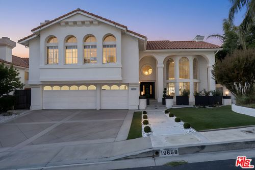 19668 Pine Valley Way, Porter Ranch, CA, 91326-4008 | Card Image