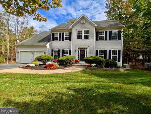 350 Rotterham Dr, HEDGESVILLE, WV, 25427-4321 | Card Image