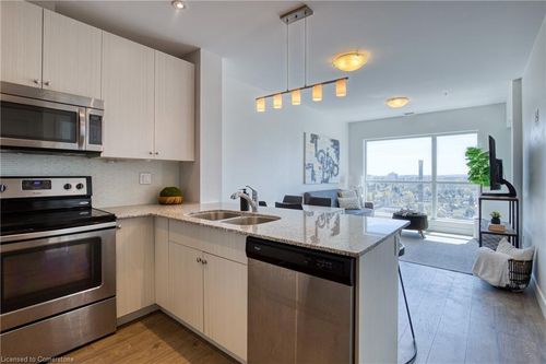 1205-1 Victoria St S, Kitchener, ON, N2G0B5 | Card Image