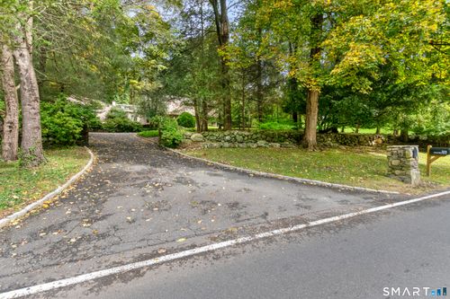 205 Good Hill Road, Weston, CT, 06883 | Card Image