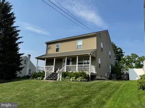137 Adams Ave, SOUDERTON, PA, 18964-1805 | Card Image