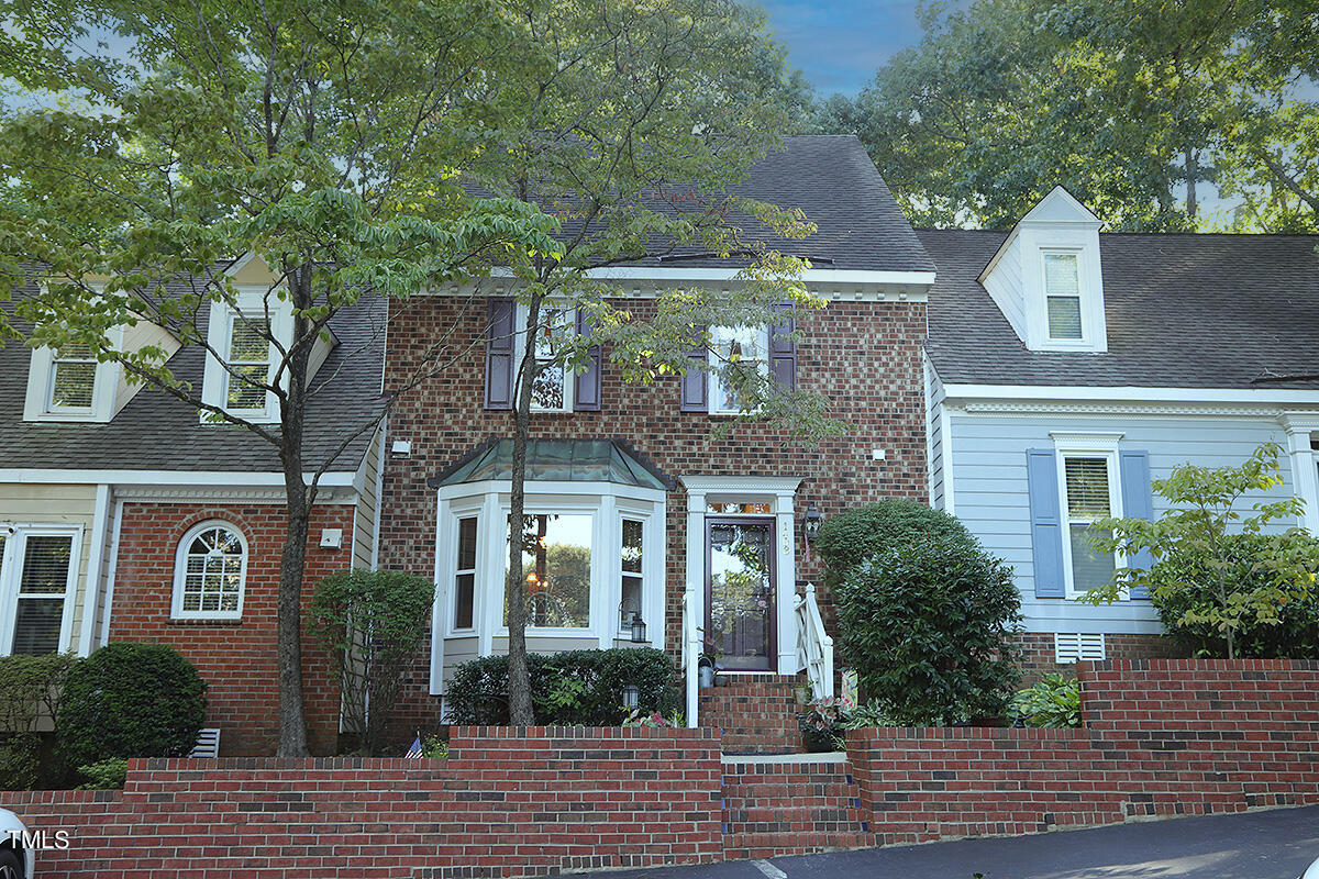 Fowlkes Pl, Raleigh, NC 27612