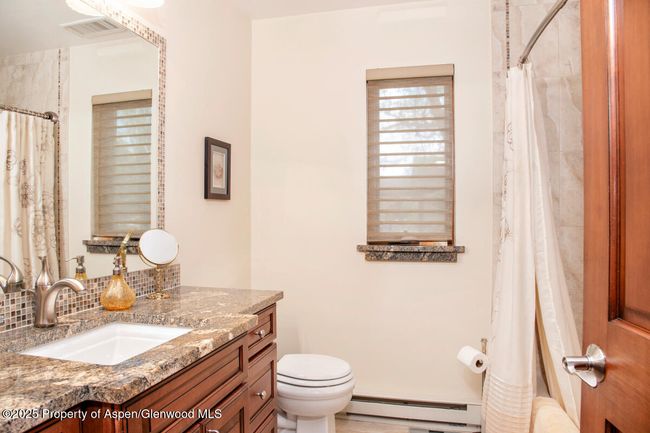 368 Meadow Ln, House other with 4 bedrooms, 3 bathrooms and null parking in Glenwood Springs CO | Image 20