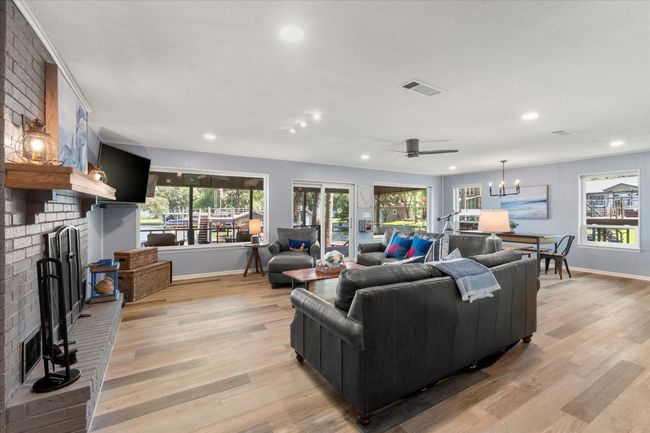1948 Bounty View Dr, House other with 3 bedrooms, 3 bathrooms and null parking in Tool TX | Image 14