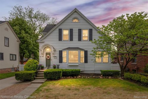 22607 Park Street, Dearborn, MI, 48124 | Card Image