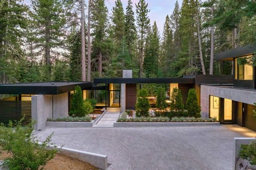 11817 Saddleback Dr, Truckee, CA, 96161-2877 | Card Image