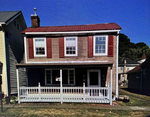 253 S 5th Ave, Middleport, OH, 45760-1111 | Card Image