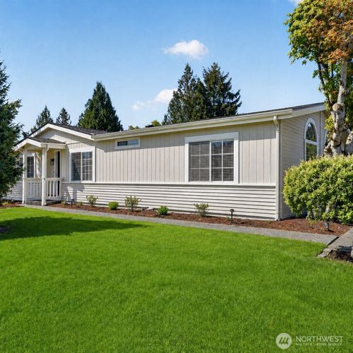 64-14610 42nd Avenue Ct Nw, Gig Harbor, WA, 98332-9095 | Card Image