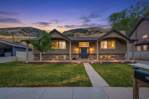 637 S 850 E, Centerville, UT, 84014-2421 | Card Image