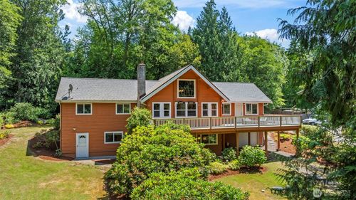 12170 Viewcrest Pl Ne, Bainbridge Island, WA, 98110-4315 | Card Image