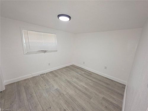 5-420 Fairfax Dr, Fort Myers, FL, 33905 | Card Image