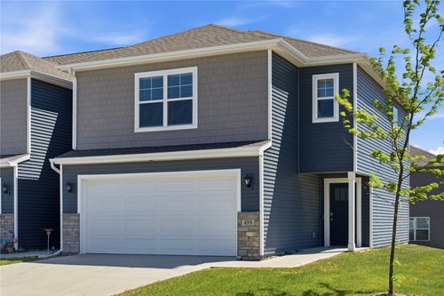 488 Thomas St, Tiffin, IA, 52340-5201 | Card Image