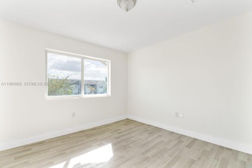 0-2767 Nw 191st Ter, Miami Gardens, FL, 33056 | Card Image