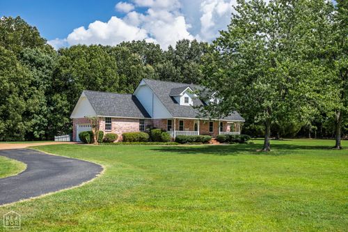 3601 E Thomas Green Rd, Jonesboro, AR, 72405-8374 | Card Image