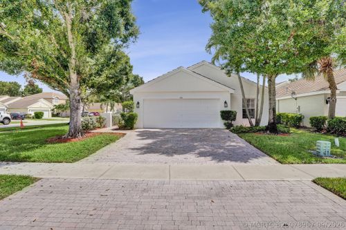106 Hamilton Ter, Royal Palm Beach, FL, 33414-4324 | Card Image