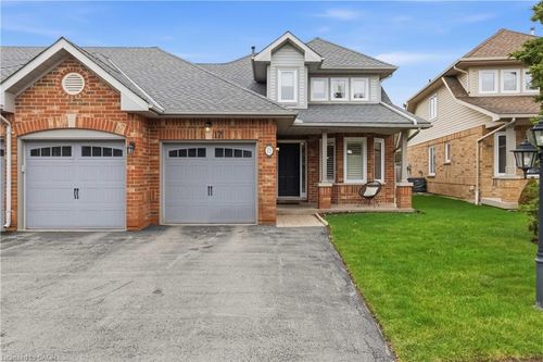 17-4275 Millcroft Park Drive, Burlington, ON, L7M4L9 | Card Image