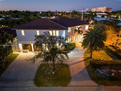 0 - 4421 Seagrape Dr, House other with 8 bedrooms, 6 bathrooms and null parking in Lauderdale By The Sea FL | Image 1