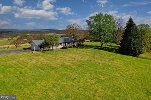 7977 Knobley Rd, KEYSER, WV, 26726-6578 | Card Image