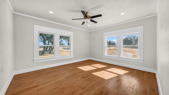 518 Private Road 902, House other with 3 bedrooms, 2 bathrooms and null parking in Mingus TX | Image 12