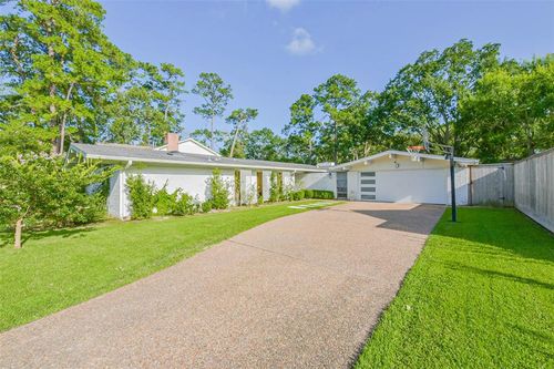 215 Sleepy Hollow Ct, Seabrook, TX, 77586-4716 | Card Image