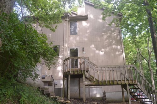 3858 Indian Creek Rd, Oxford, OH, 45056-8983 | Card Image