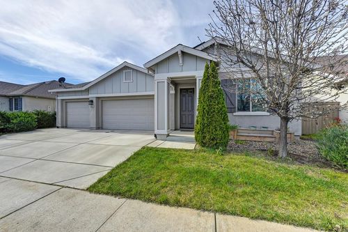 5664 Harcrest Drive, Marysville, CA, 95901 | Card Image