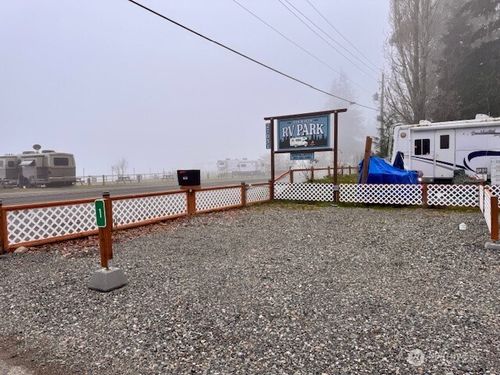 1-27051 N Us Highway 101, Hoodsport, WA, 98548-9623 | Card Image