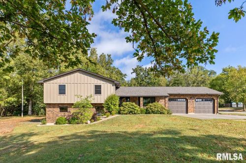 8508 County Road 418, Hannibal, MO, 63401-6831 | Card Image