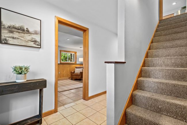 18 Seasons Ln, House other with 4 bedrooms, 3 bathrooms and null parking in Londonderry NH | Image 32