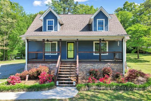 225 E Massachusetts Ave, Whitwell, TN, 37397-5101 | Card Image