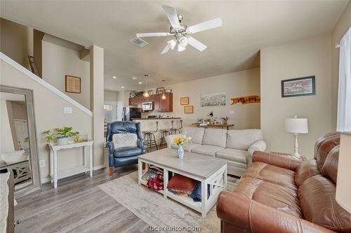 903-1198 Jones Butler, College Station, TX, 77840 | Card Image
