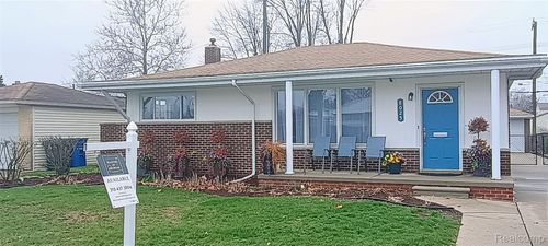 8025 Randy Dr, Westland, MI, 48185-7091 | Card Image