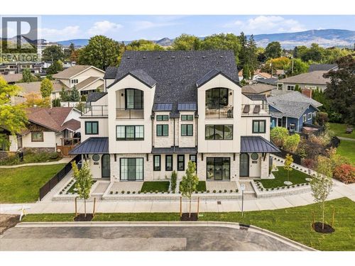 2-2435 Taylor Crescent, Kelowna, BC, V1Y4L9 | Card Image