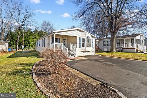 113 Hickory Dr, HATFIELD, PA, 19440-4012 | Card Image