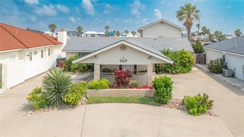 13758 Hawksnest Bay Dr, Corpus Christi, TX, 78418-6332 | Card Image