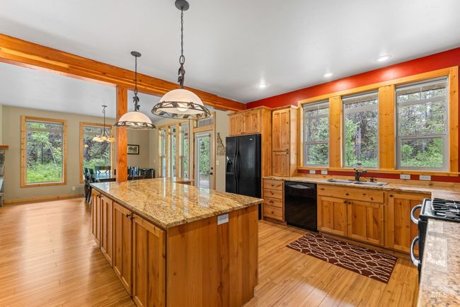 14199 Franklin Rd, House other with 3 bedrooms, 4 bathrooms and 2 parking in McCall ID | Image 10