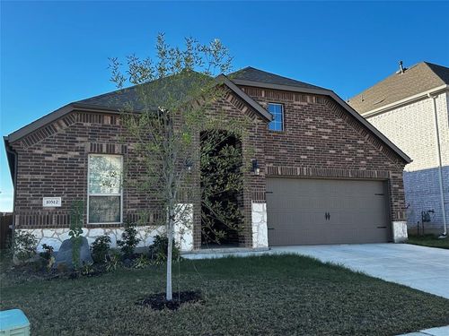 10512 Autumn Leaves Ln, Aubrey, TX, 76227-4864 | Card Image