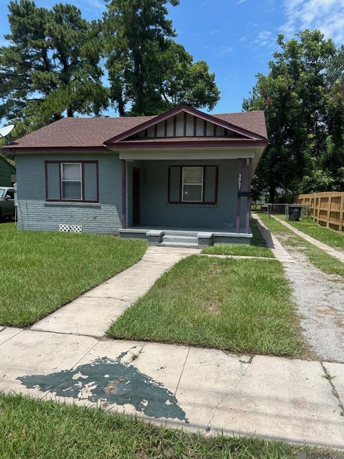 3067 Sycamore St, Baton Rouge, LA, 70805-3462 | Card Image