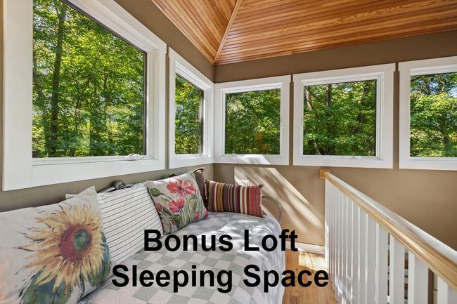 9366 E Locke Rd, House other with 2 bedrooms, 2 bathrooms and null parking in Union Pier MI | Image 34