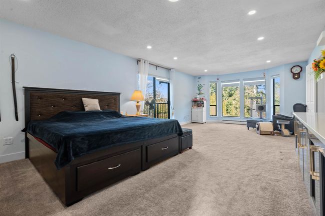 22178 124 Ave, House other with 8 bedrooms, 5 bathrooms and 10 parking in Maple Ridge BC | Image 32