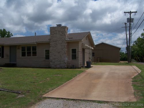 8300 133rd St, Bixby, OK, 74008-3417 | Card Image
